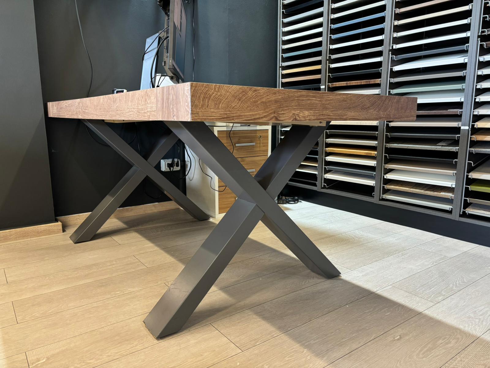 Expo - Tavolo Modello Xilon - Occazione Pezzo Unico - immagine 2